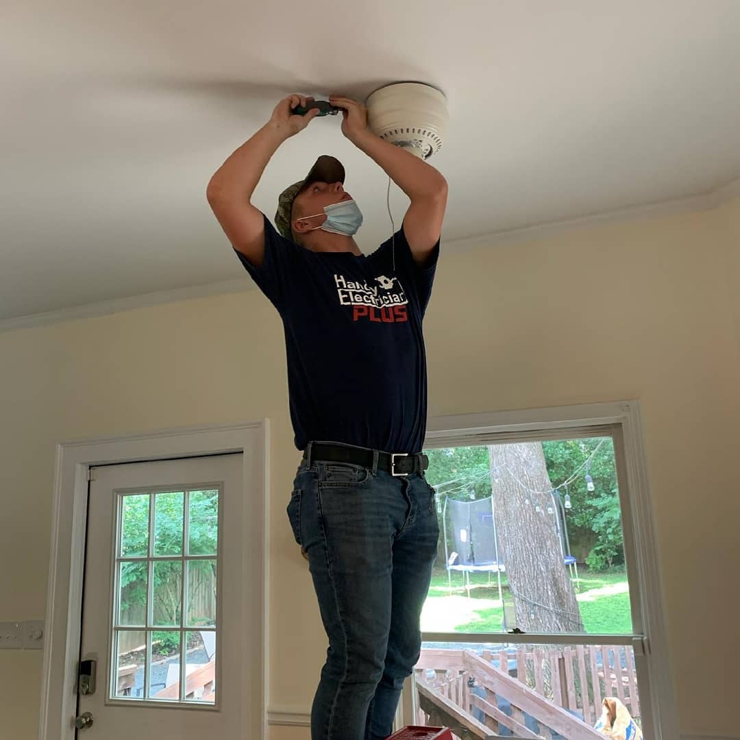 Electrician Pros Schaumburg business image in Schaumburg, IL